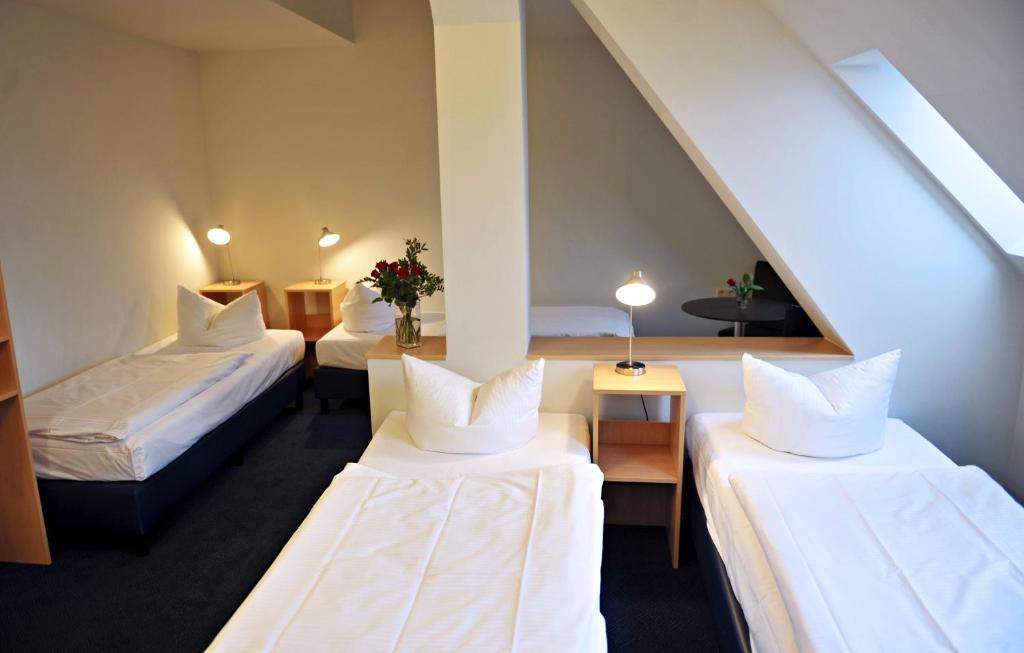 Hotel Transit Loft Berlin Rum bild